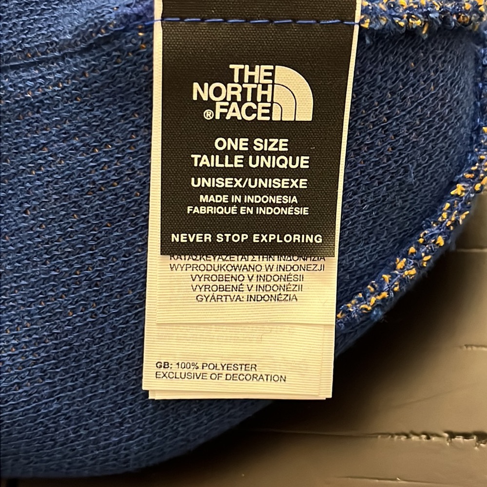 The North Face Color Block Beanie Winter Hat Cap Adult One Size Mens Women’s - Picture 8 of 10